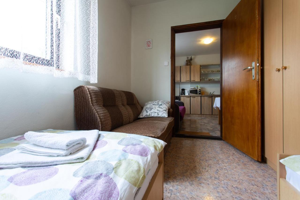 Hotel House Vranic à Rakovica Extérieur photo