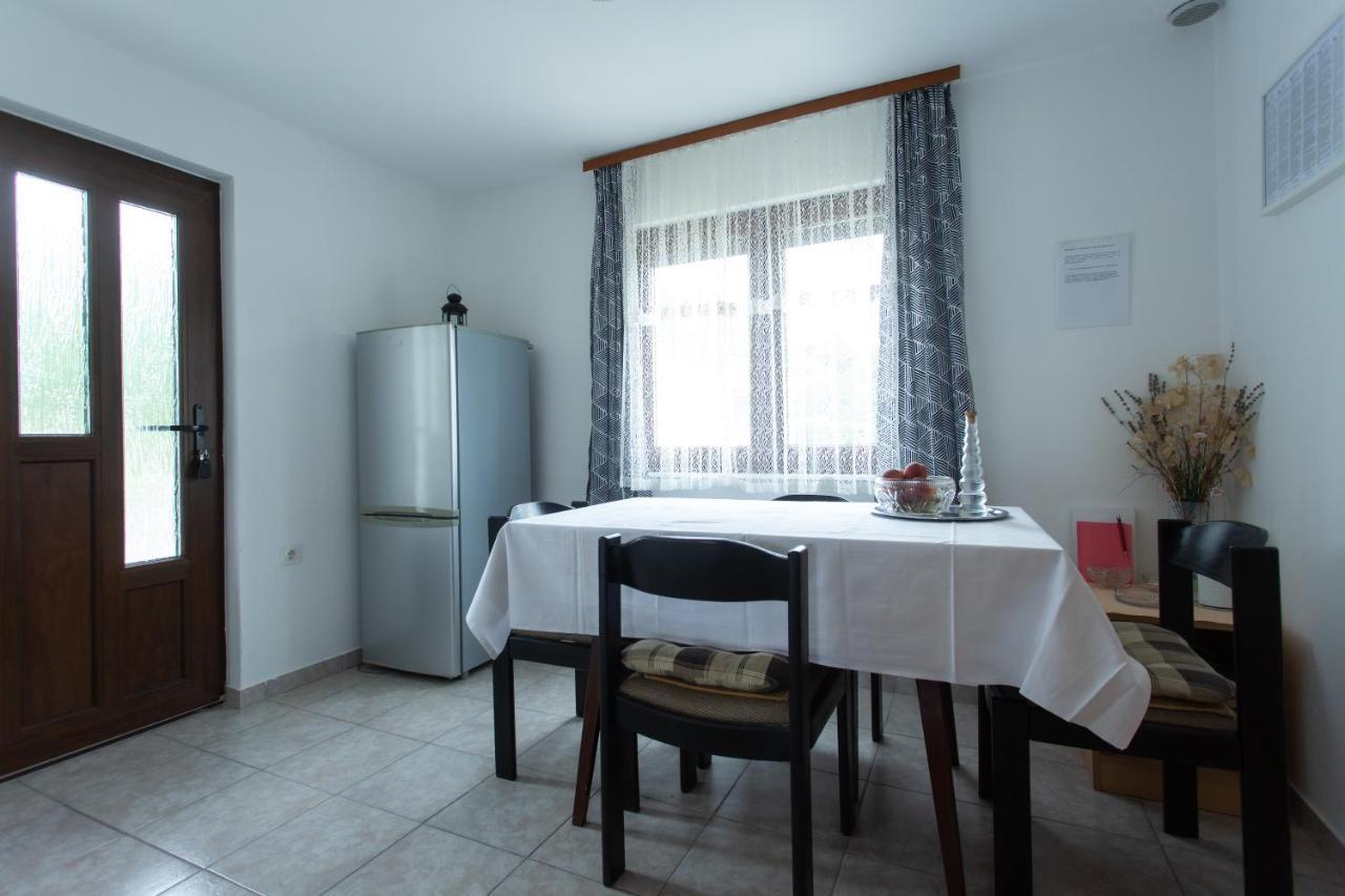 Hotel House Vranic à Rakovica Extérieur photo